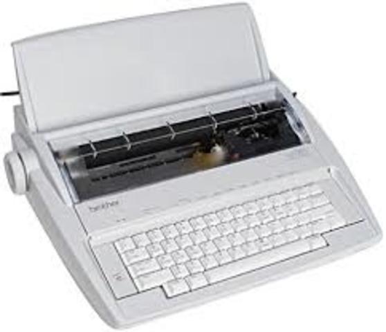 MAQUINAS DE ESCRIBIR ELECTRICAS