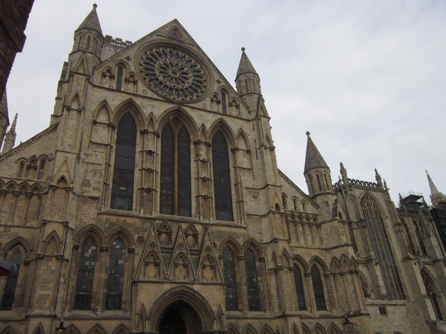 Henry VIII founds Angelican Church