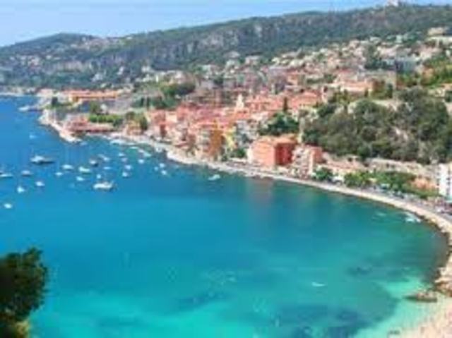 Day 5-Go to The Côte d'Azur (French Riviera) in Cannes, France