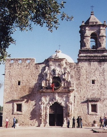 Mission San Antonio de Valero was etablished.
