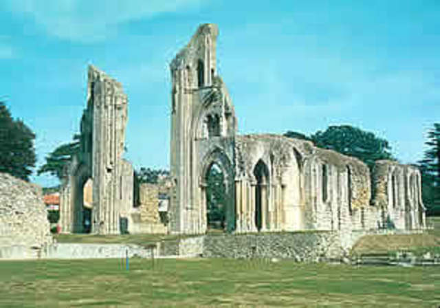 Henry VIII founds Anglican Church