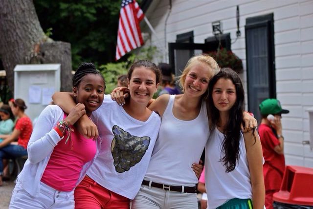 I met awesome friends.