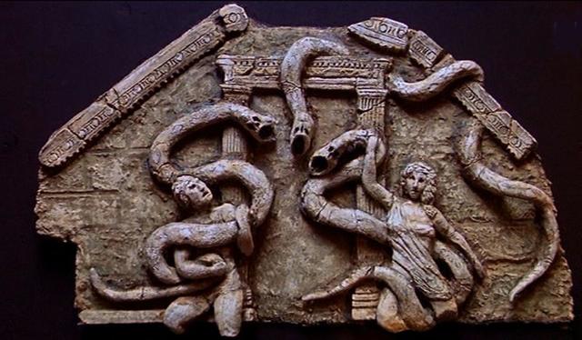 The Kandarian Demon attacks.