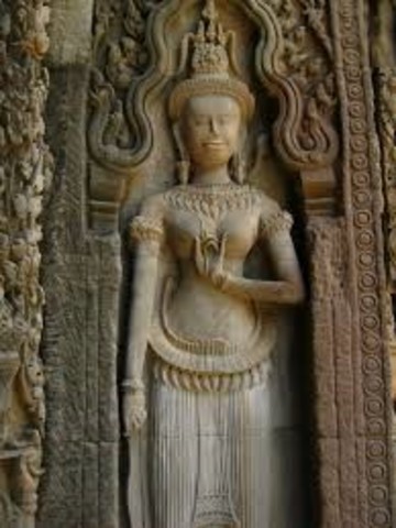 Jayarvarman the second becomes king.