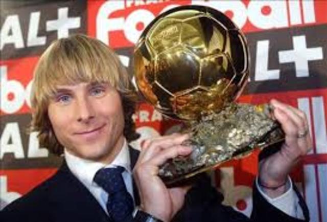 Balon de oro 2003