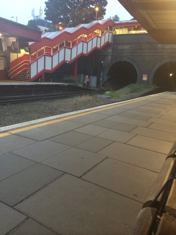 Filming location: Kensal Green Station