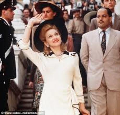 Comienza la Actuación