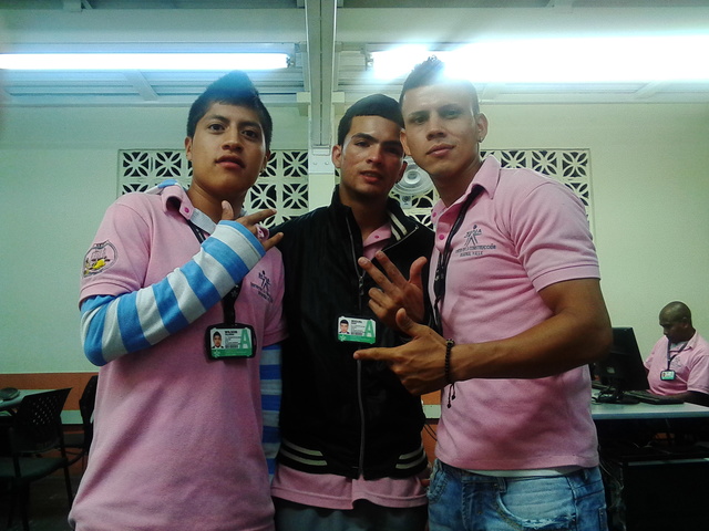 MI PRIMERA VEZ EN REDES SOCIALES.