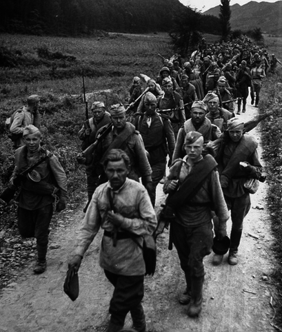 Soviet Troops enter North Korea