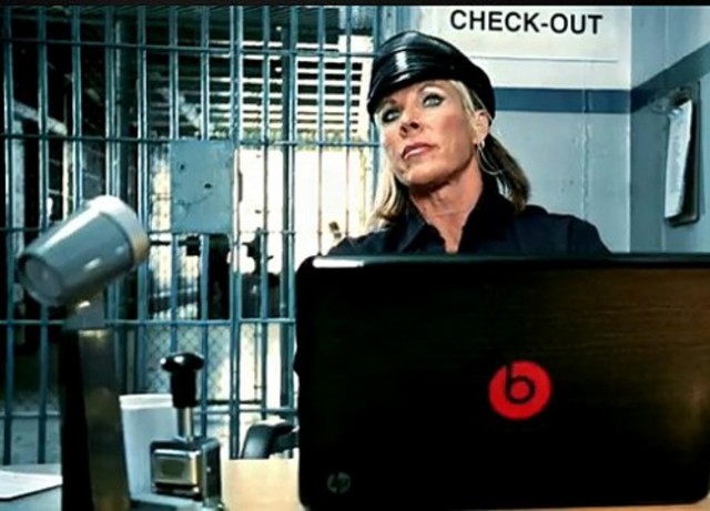 4:24 - HP Envy Beats Laptop