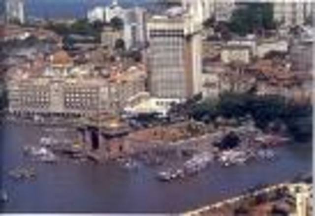 Rajiv Gandhi's Congress defeated in ninth general elections; minority government led by Janata Dal's V.P Singh comes to power.