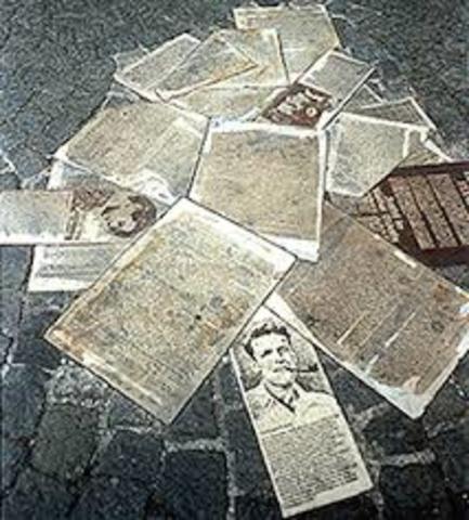 Senden des ersten Flugblättern