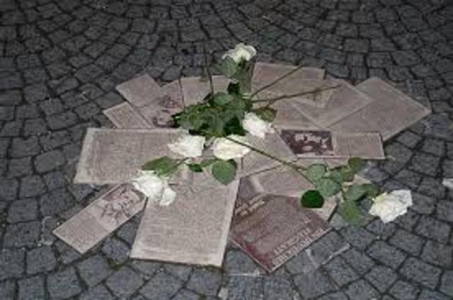 Senden des fünften Flugblättern in Stuttgart