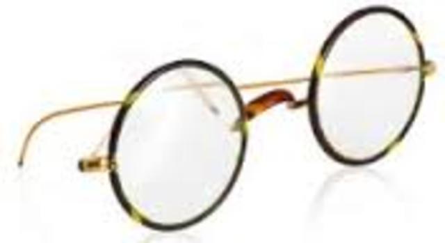 eyeglasses invented