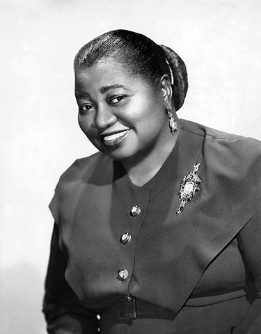 Hattie McDaniel Wins Academy Award