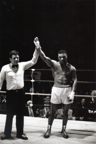 Hector Mercedes vs Tyson