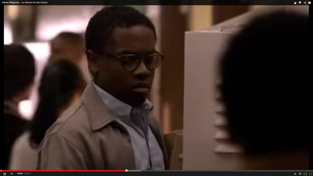 Ben entra a su nueva escuela