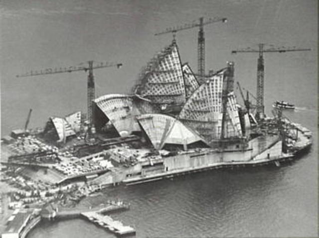 Sydney opera House Started construction
