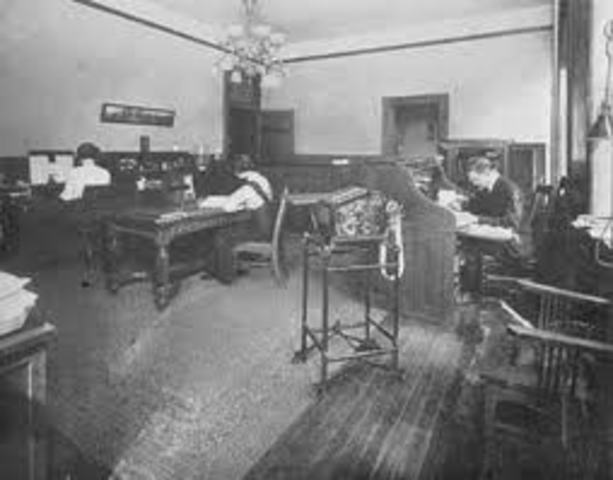 Orlandos first black doctor opens a practice