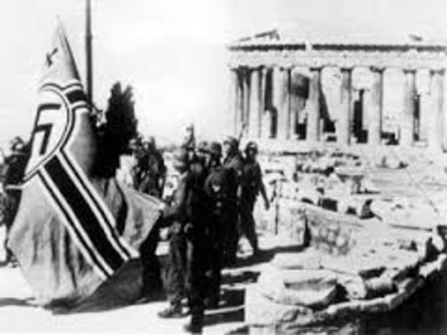 Η ναζιστική σημαία στην Ακρόπολη