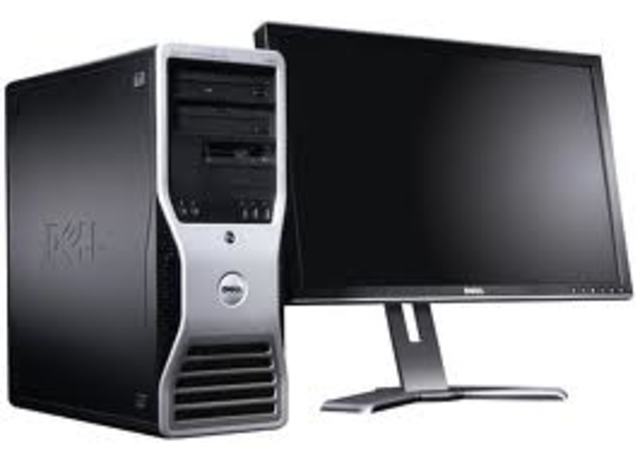 Ordenador de sobre mesa