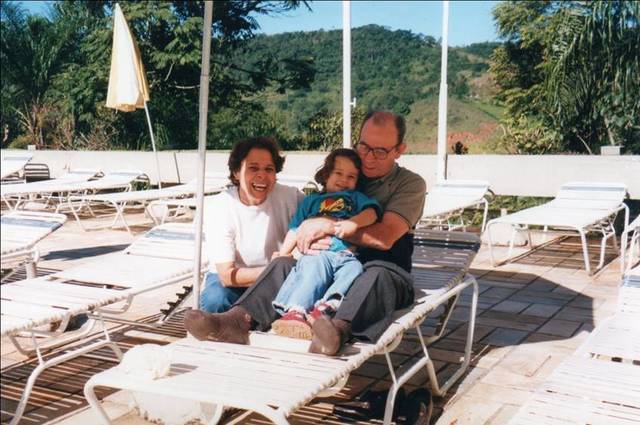 COMECEI A ANDAR /  Laura