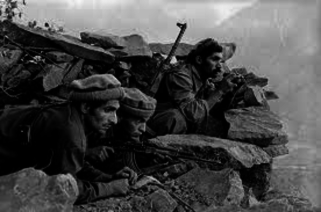 Soviets invade Afganistan