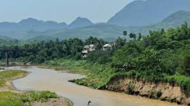 1700 Vietnamese take over Khmer