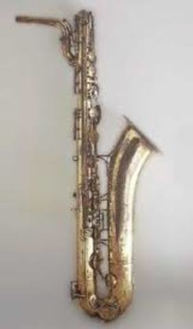 Saxofón Baritono