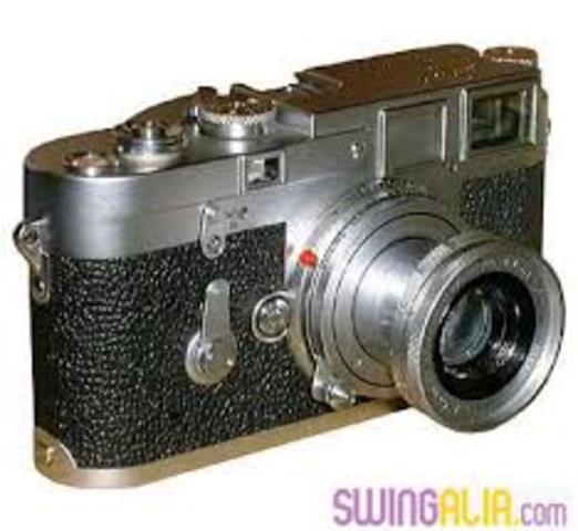 CAMARA LEICA