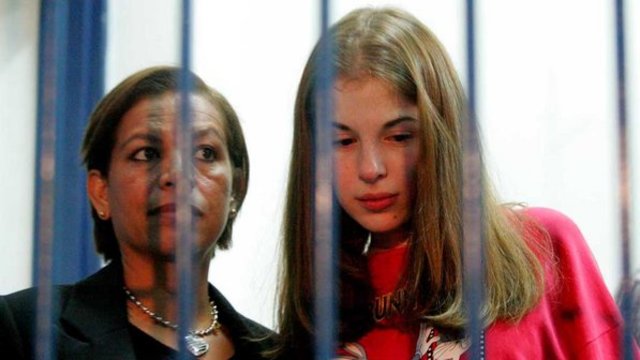 Estudante de 19 anos mata os pais-Fatos marcantes