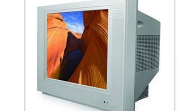 Primera television a color