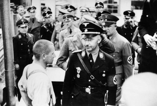Himmler inspects Auschwitz concentration camp