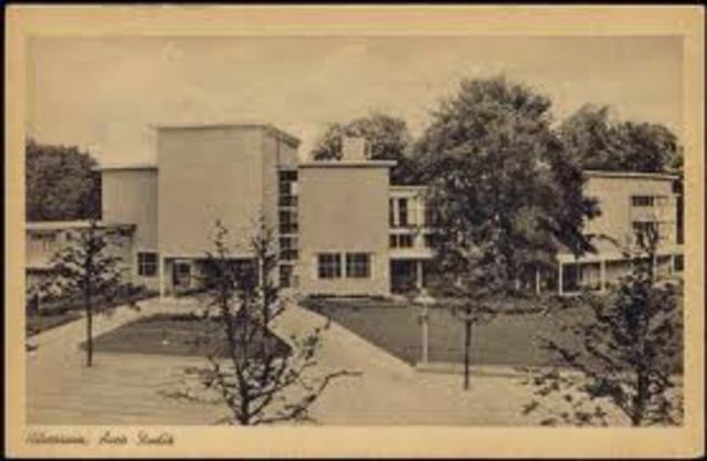 German occupiers confiscate AVRO studios in Netherlands