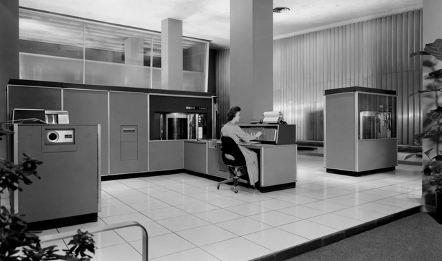 IBM 305 RAMAC