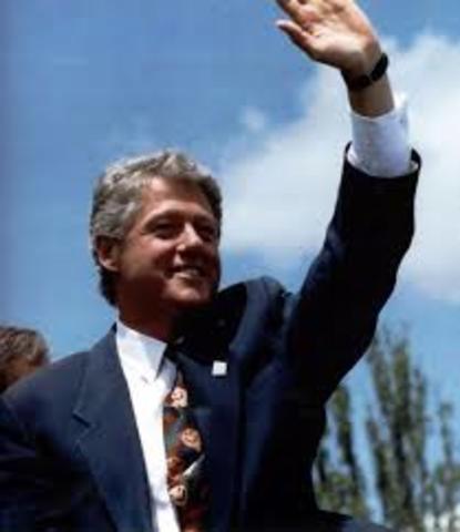 Bill Clinton elected President