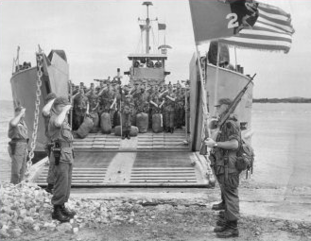 U.S Officials Arrive