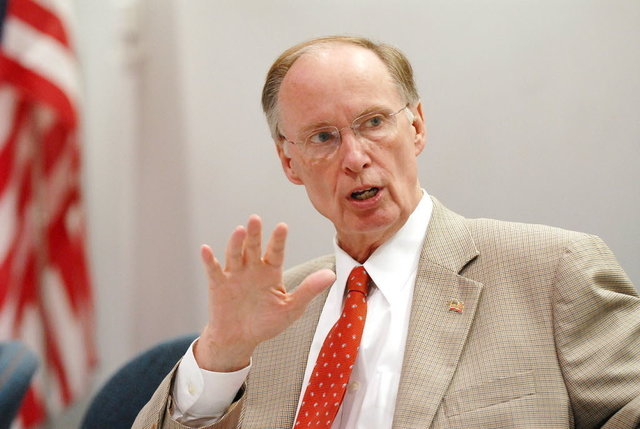 Alabama Governor Robert Bentley pardons the boys