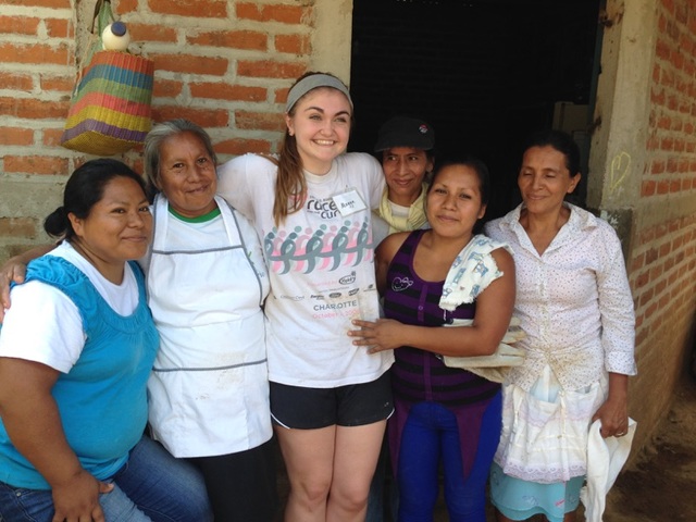 Fui en mi primer viaje a fuera de los Estados Unidos, a El Salvador.