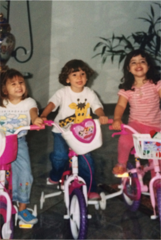 Primeira Bicicleta- Camila