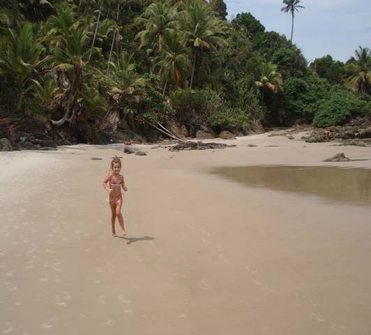 Carolina - Fora do Brasil