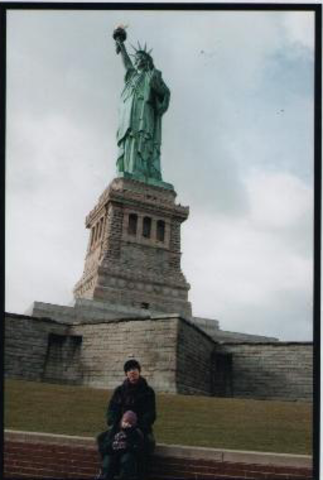 Fora do Brasil- Yasmim