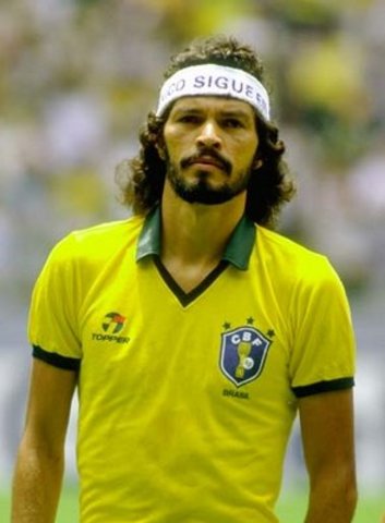Esporte - Morte de Sócrates