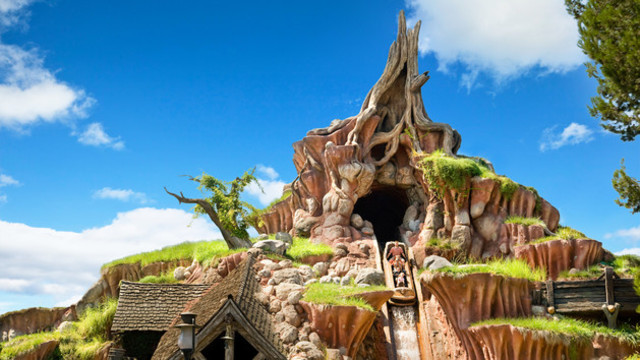 Splash Mountain