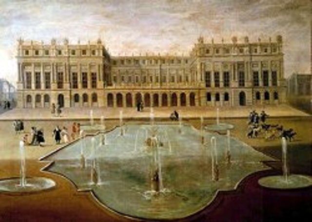 Louis XIV builds the Palace of Versailles