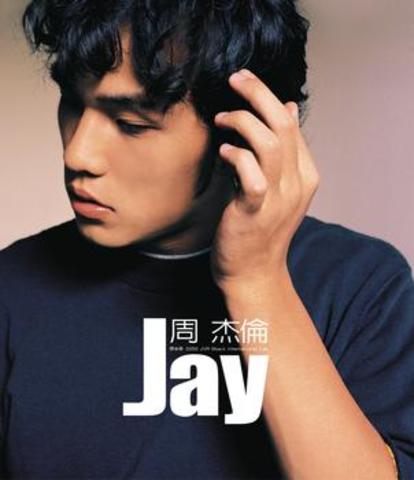 正式出道，发行同名专辑《Jay》