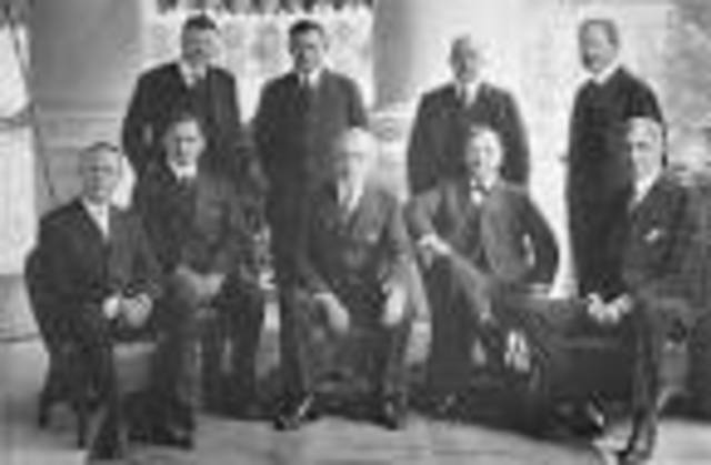 US President Woodrow Wilsons war cabinet votes unanimously in favour of declaring war on Germany