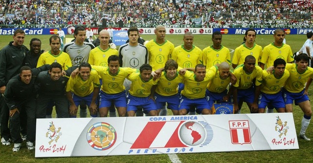 Esporte - Brasil ganha da Argentina em 2004