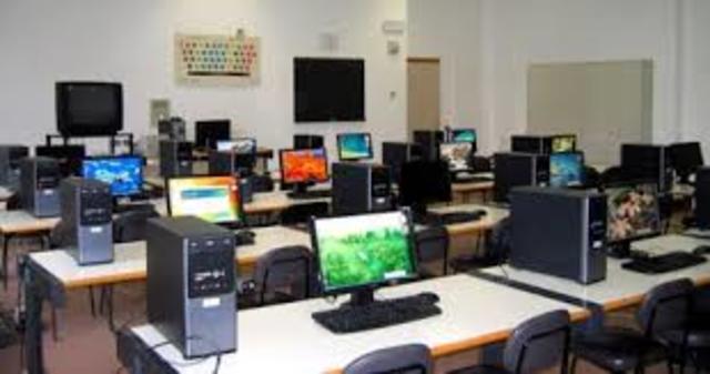 ACTUALMENTE 2º AÑO EN MAGISTERIO INFANTIL