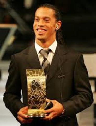 Ronaldinho melhor do mundo
